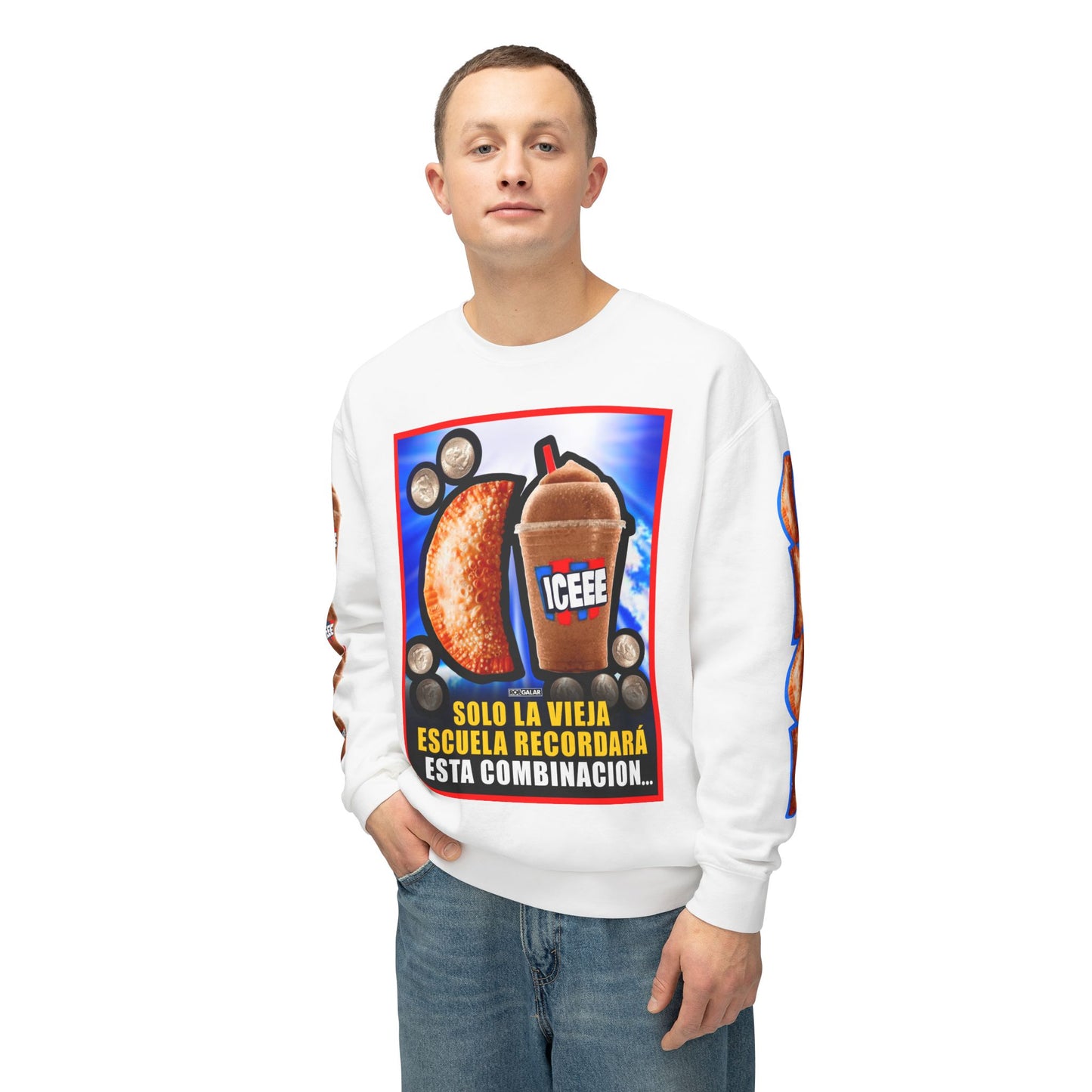 UNA EMPANADILLA Y UN ICEE Crewneck Sweatshirt